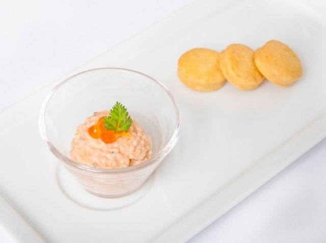 簡単・おしゃれなサーモンのリエット