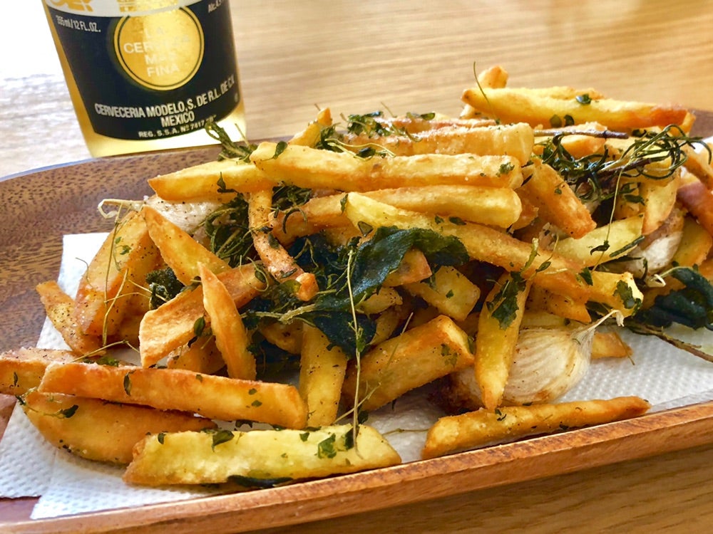 お手軽レシピ 銀座のシェフが考案した絶品『トスカーナ風フライドポテト』の作り方冷凍ポテトを使えば包丁いらずPouch ポーチ