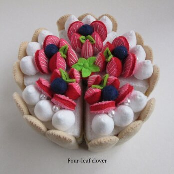 簡単 フェルトとスポンジでホールケーキの作り方 おままごとみみねこ日誌