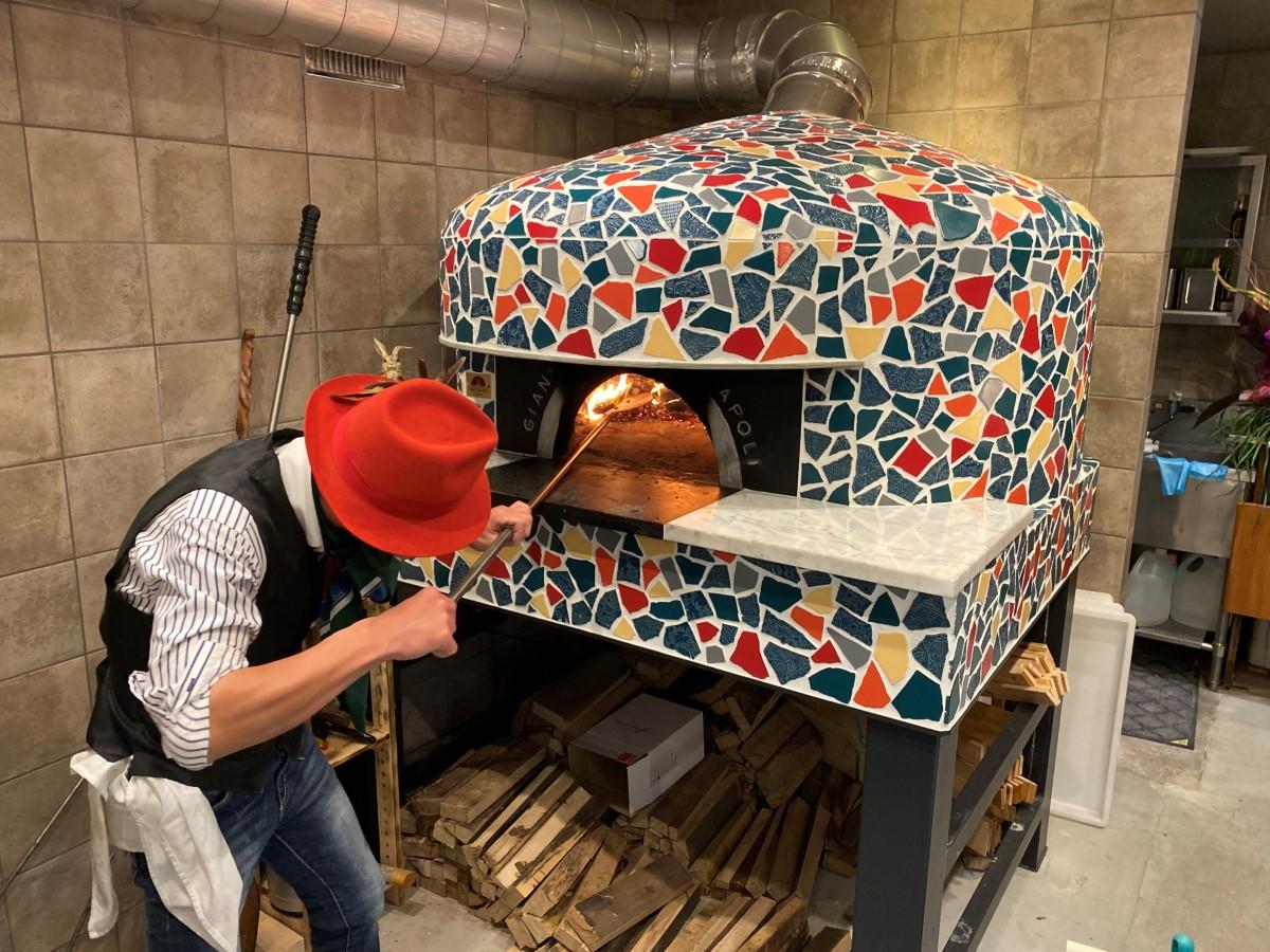 イタリアのピッツァ職人も顔負け！東京・ナポリピッツアの名店icotto イコット