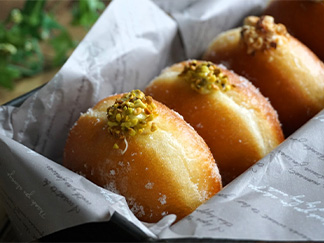 ふわもち食感！ 生ドーナツ