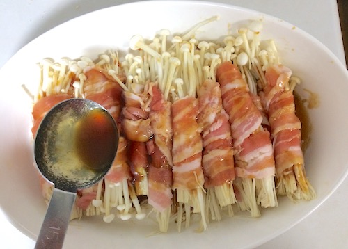 定番おかずを焼肉のタレで！えのきの肉巻き