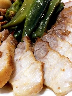 絶品♪基本のチャーシュー丼 圧力鍋で男子喜ぶ肉完成♪