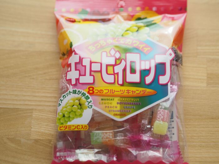 SNSで話題♪キラキラ透けて輝く「ステンドグラスクッキー」の作り方・アレンジレシピキナリノ