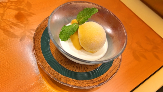 知らないと恥をかく？ フランス料理の基礎用語 第５回:グラニテ。丸の内のお店もご紹介！ - ぐるなび みんなのごはん