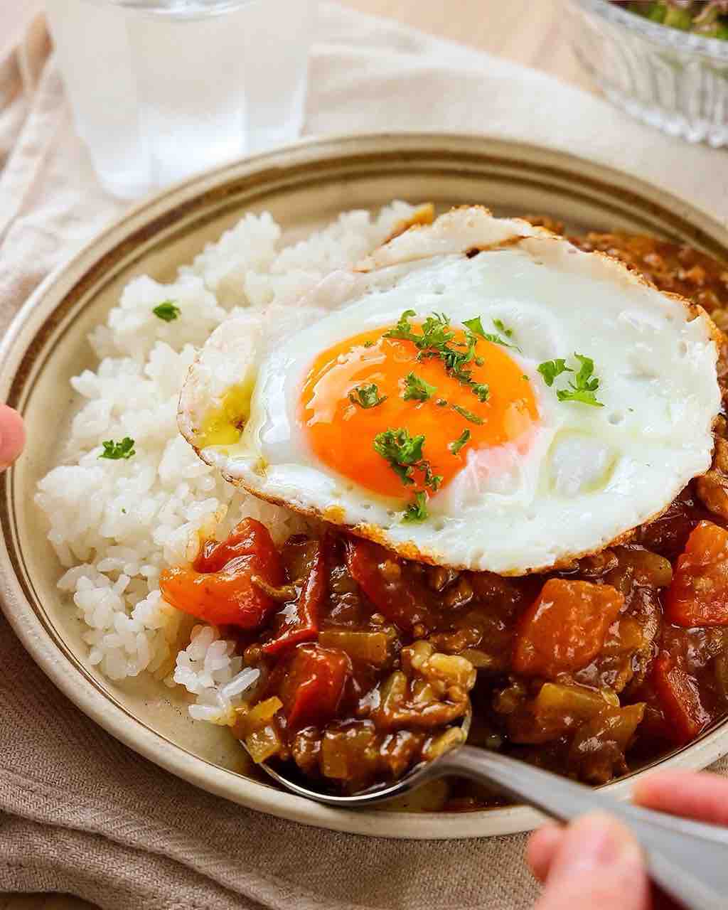 スパイス専門店 基本のキーマカレー ドライカレー の作り方。スパイス5つで本格派の味！三越伊勢丹の食メディアFOODIE フーディー