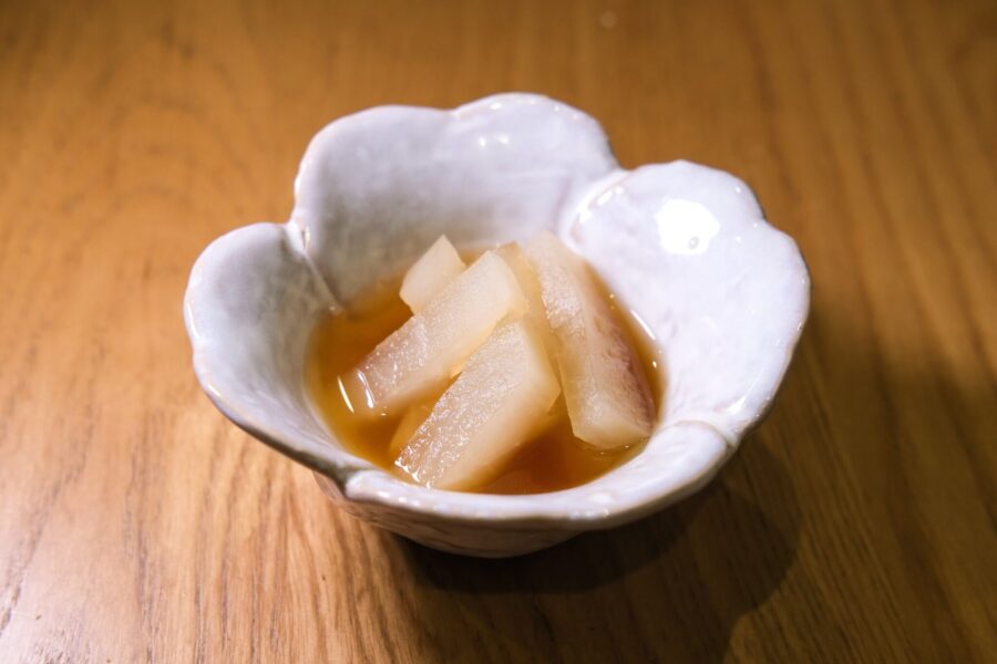 電子レンジで作る大根の出汁煮