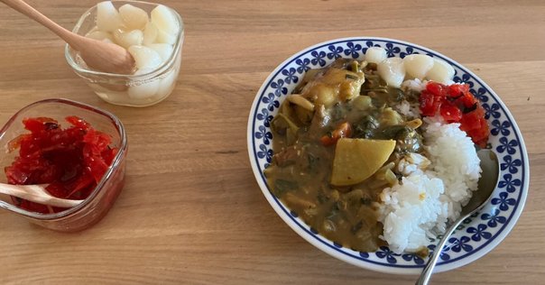 玉ねぎ無しのカレー精進インド料理 プールナ食堂
