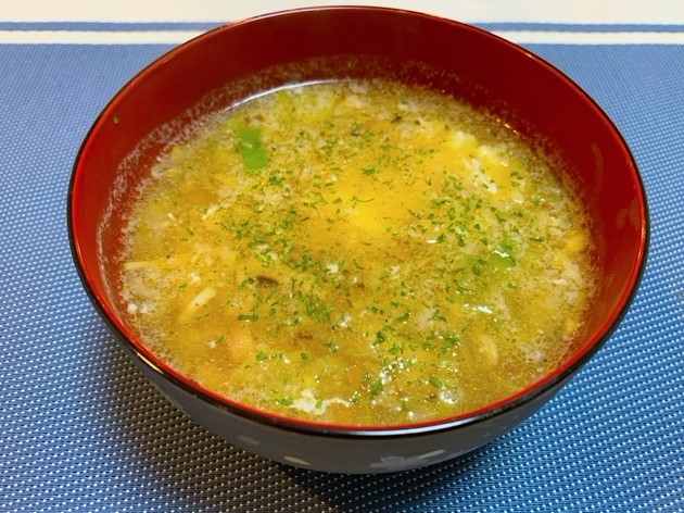 リュウジ『風邪引くのが楽しみな“滋養スープ”』 にんにくガツン！ベーコンの旨みが染み入る至高の一杯 夏バテ対策2024年8月5日-エキサイトニュース