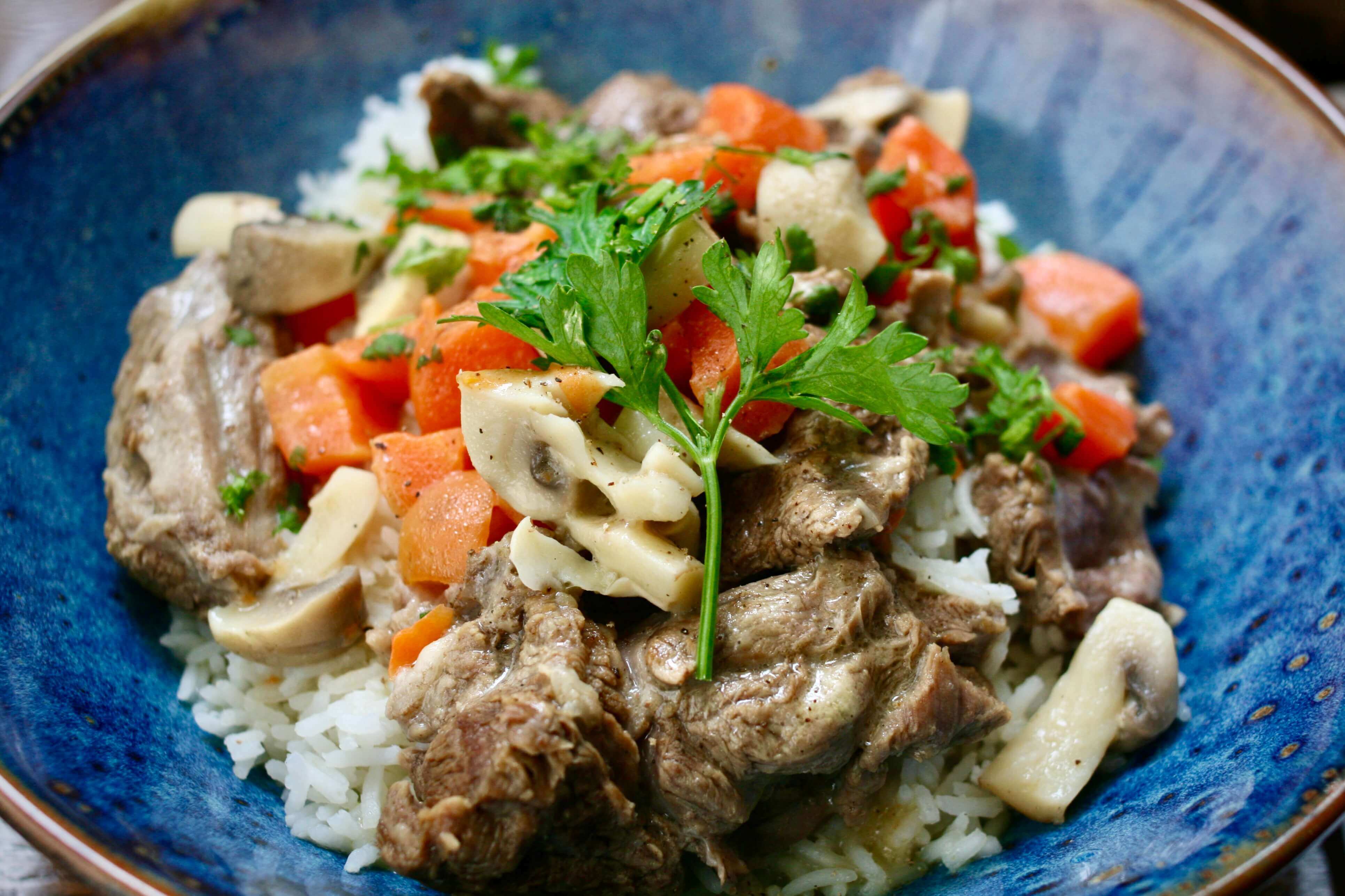 松屋町 家庭的なフレンチ「ビストロ ムースケトン」ワンプレランチ鮮魚ポワレの優しい味に癒される！ - 大阪おじさまのちょっと贅沢なグルメ手帳