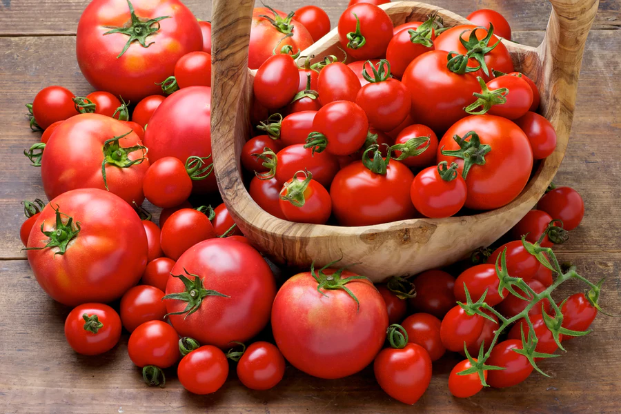 トマト」の写真素材11,160,003件の無料イラスト画像Adobe Stock