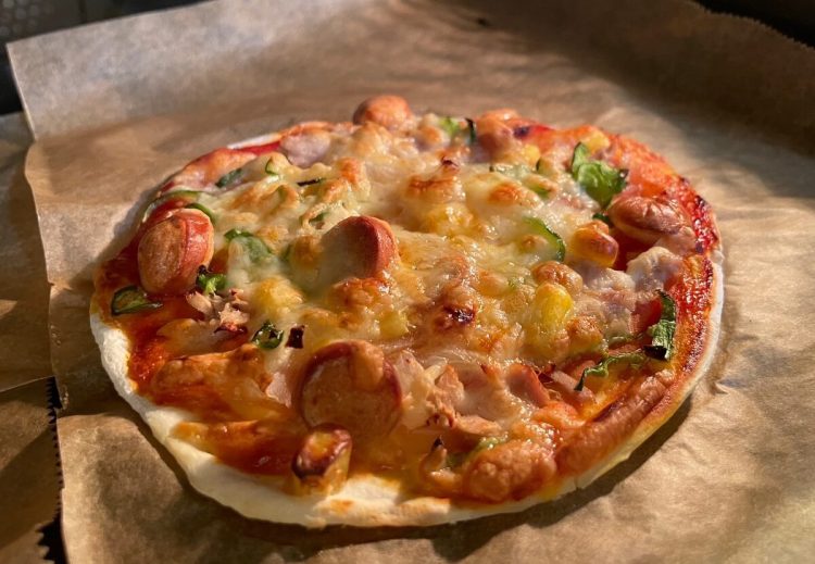 もちもち食感米粉のピザenari_no_recipe