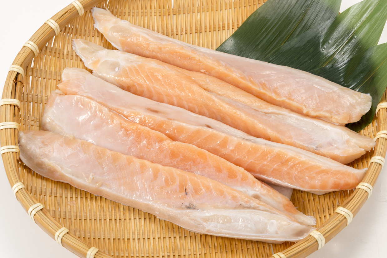 おいしい鮭の切り身の選び方 料理人が教える5つのポイント