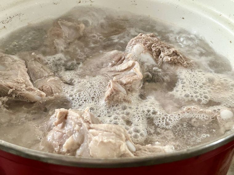 圧力鍋なしで作るレシピも♪スペアリブと大根を使った絶品レシピ5選の人気レシピ・作り方デリッシュキッチン