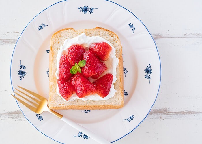 余ったホイップクリームを美味しく消費！短時間で作れるおすすめレシピからアレンジ自在なアイデアまで