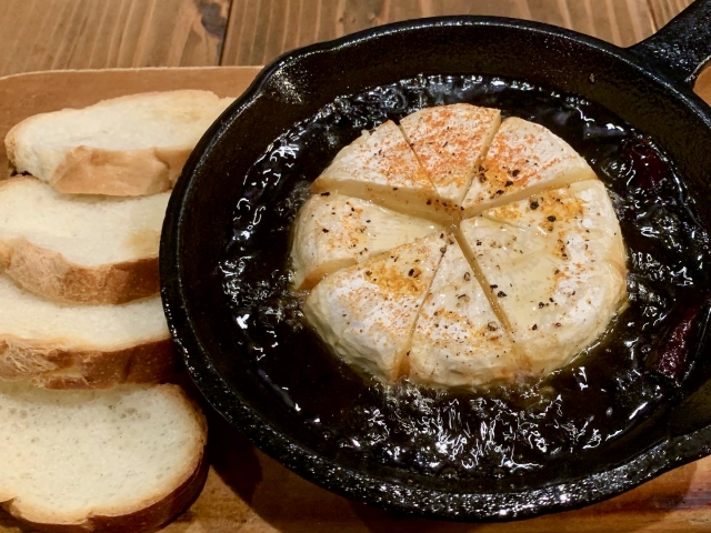 夏だ！バーベキューだ！子どもが喜ぶBBQレシピ おいしくなるコツは？ - ワーママのための子育て情報WEBマガジン karafuru からふる