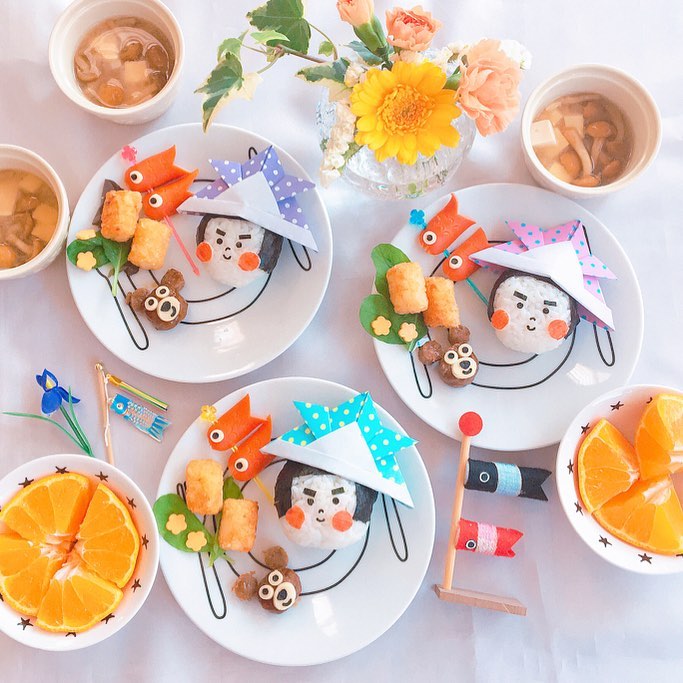 忙しいママの味方！こどもの日の簡単レシピ「こいのぼりデコ寿司」ページ 411ARCH DAYS