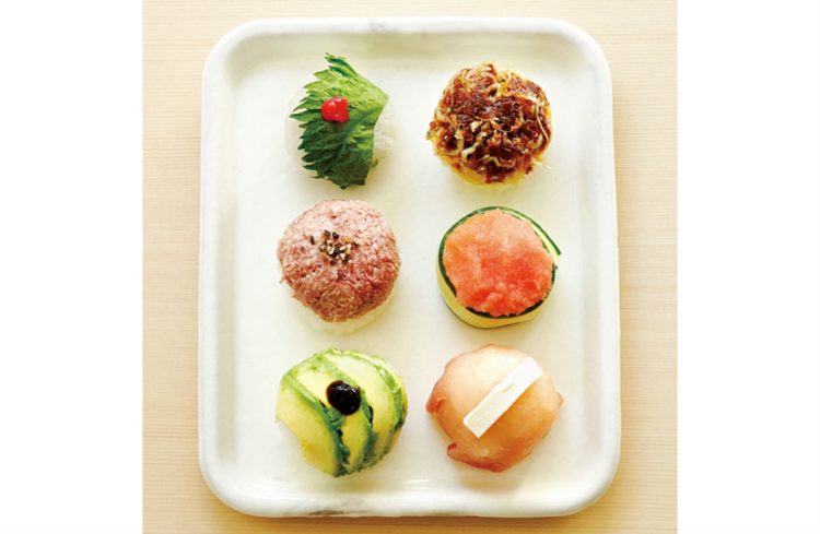 カラフルな手まり寿司 10872000047 の写真・イラスト素材アマナイメージズ