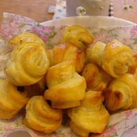 食パンで簡単塩バタークロワッサン風レシピ