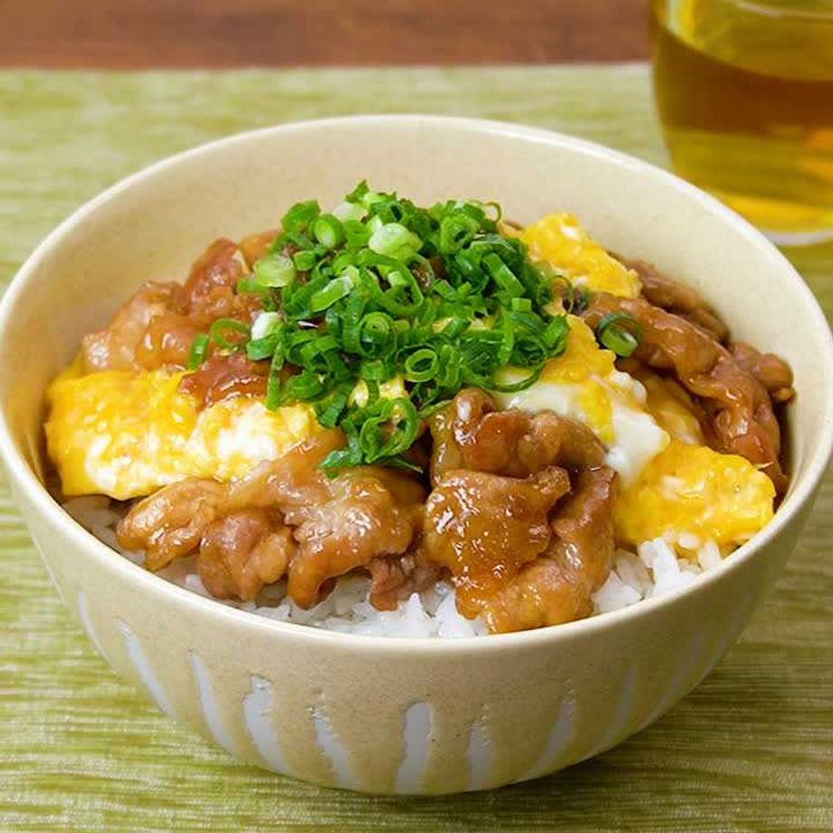 ねばねばゆで豚丼