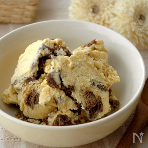 ガトーショコラ クッキーサンドアイス公式 江崎グリコ Glico