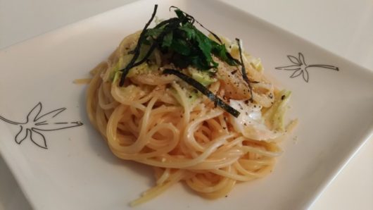 生ウニに負けない!? カルディ「雲丹醤」はTKGや刺身に合う極ウマソース - macaroni