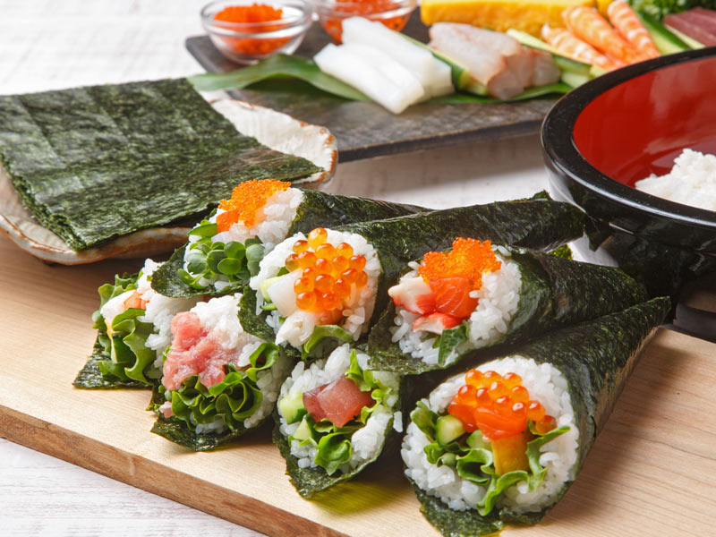 巻き寿司の作り方！全5種類 細巻き・飾り巻き・中巻き・太巻き・裏巻き の違いや巻き方を解説