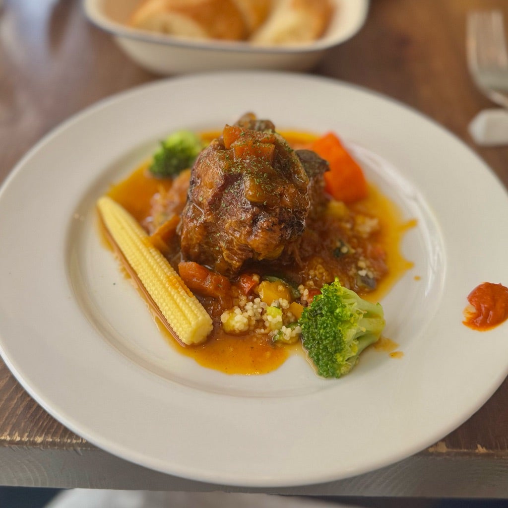 フランス食堂 montee モンテ- 天然プチトマ子