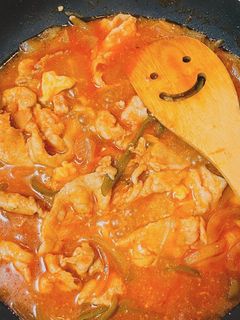 とり肉と夏野菜のトマト煮