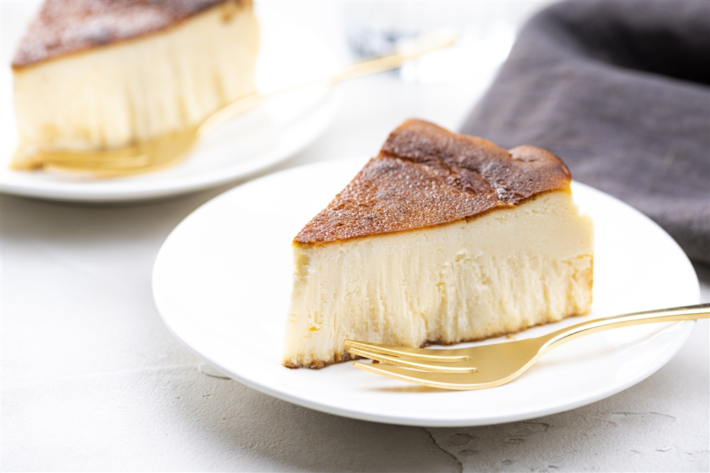 15㎝型★混ぜるだけ失敗なし！バスク風チーズケーキ