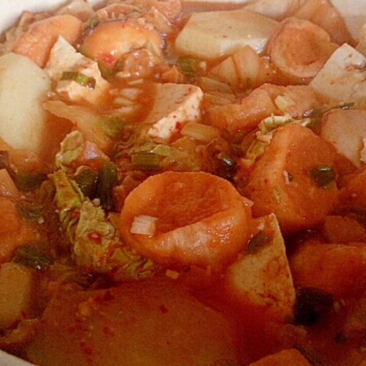 肉なし！簡単に作れて人気のツナのキムチチゲ。韓国のレシピ+動画カライチ