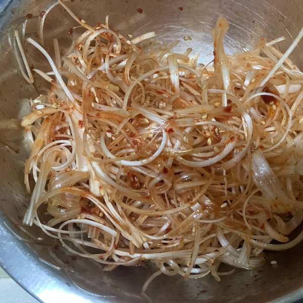 韓国風白髪ねぎのコチュジャン和え パジョリ サムギョプサルに欠かせない 副菜