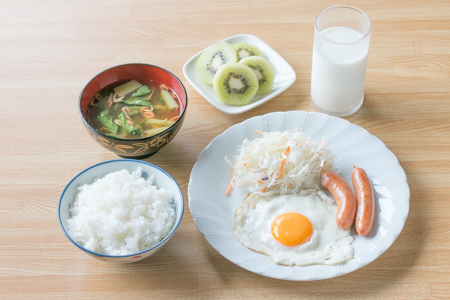 小～中学生 ジュニアアスリートの朝ごはんのポイントとメニュー例