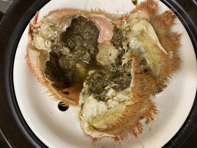 カニが腐るとどうなる?黒く変色・ぬるぬる賞味期限・冷蔵と冷凍保存方法・見分け方お役立ち！季節の耳より情報局