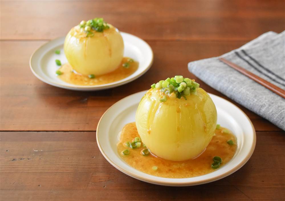 新玉ねぎのまるごとコンソメ蒸し by メトレフランセメトレフランセ