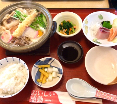 鍋焼きうどん定食』by ひしもち : 和食麺処 サガミ 黒川店わしょくめんどころさがみ - 黒川 ファミレス食べログ