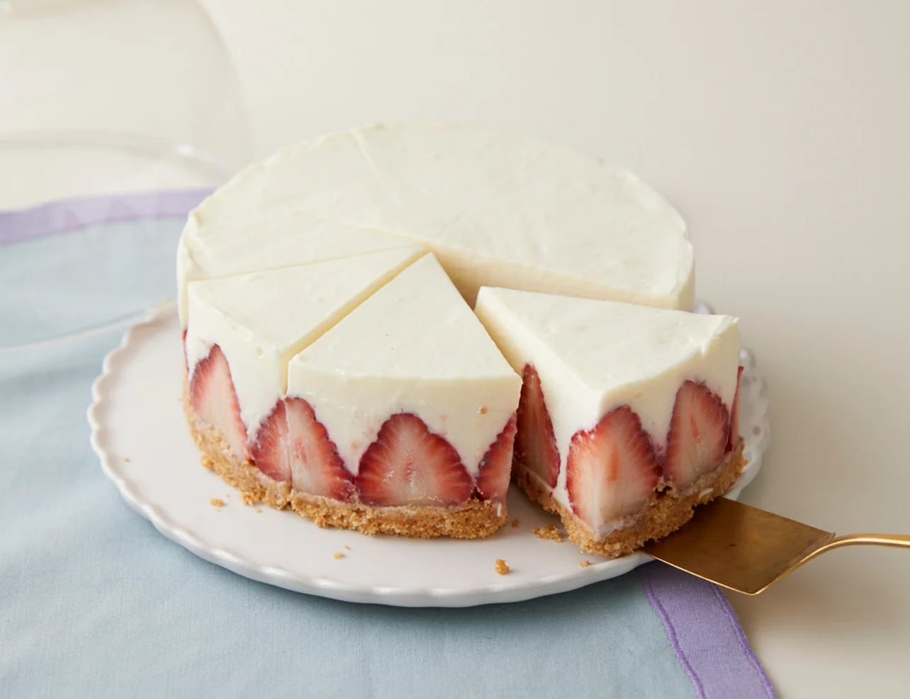 映えるいちごケーキ！シンプルで綺麗な盛り付け方をご紹介Cake.jp マガジン