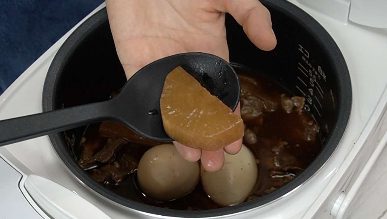 牛すね肉とごぼうの煮物レシピティファール公式サイト