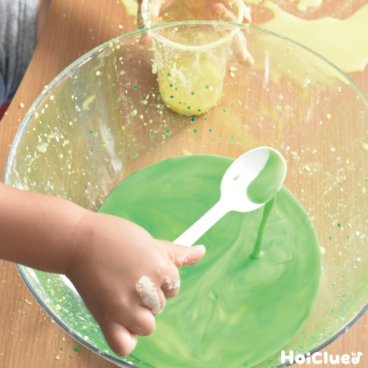 西京極保育園片栗粉あそび〜すずらん