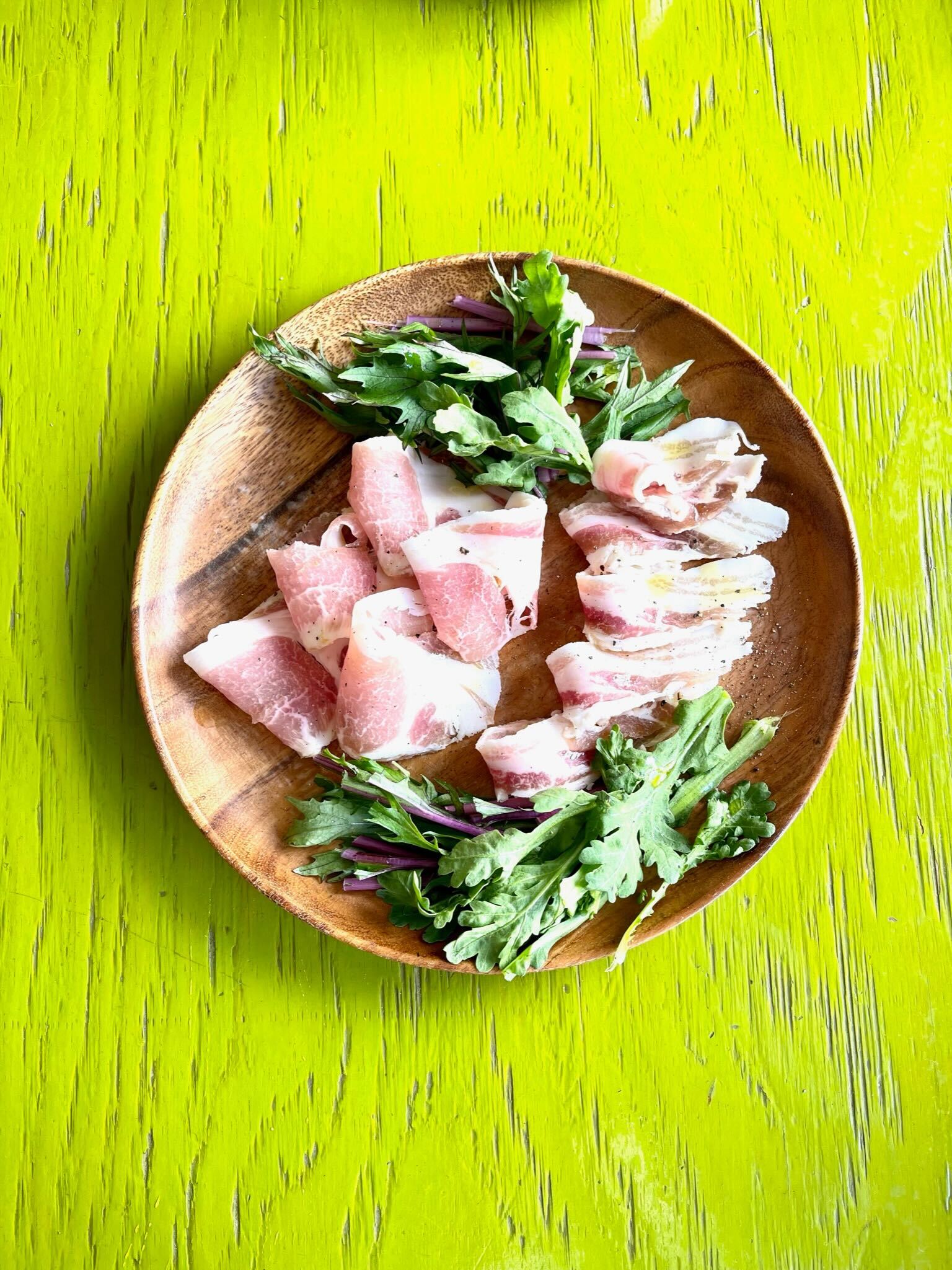 豚バラブロックの塩漬け 放っておくだけで激ウマ！保存もOKな塩豚 - おいしけりゃなんでもいい