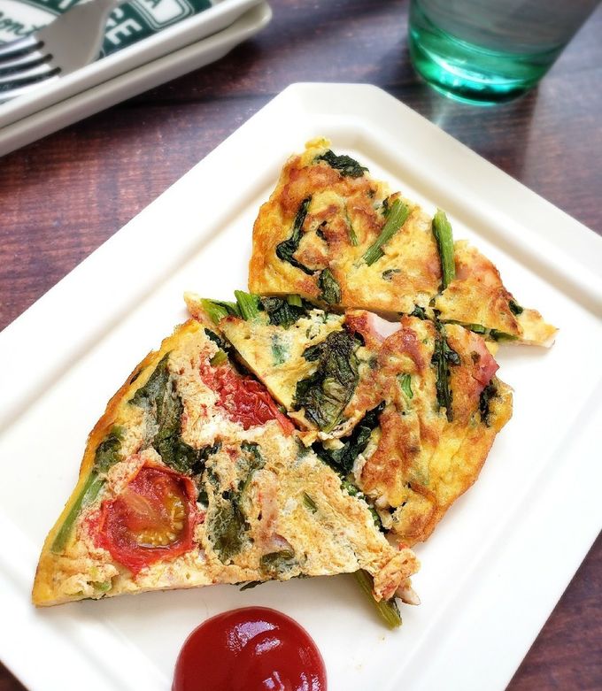 しあわせレシピ トマトとアボカドのスパニッシュオムレツマックスバリュ・マルナカ・ザ・ビッグ