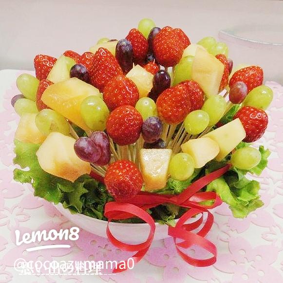 フルーツの盛り付け方のコツ！わかりやすいフルーツカット動画も