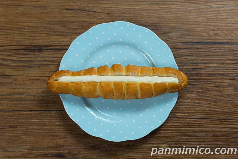 2025年 7月 山崎製パンさんの新発売 コロワイドグループ ㈱ アトムステーキ宮㈱ 明治エッセル スーパーカップ 超バニラ喜久水庵 ずんだシェイク湘南潮彩レモン 2025大阪・関西万博 ミャクミャクオタフクソース コラボ 等 - 今月のパン