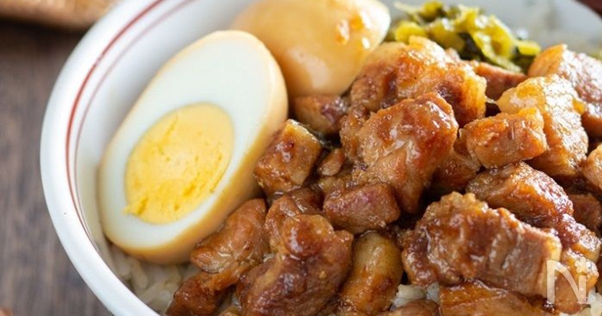 楽天市場 ジーパイ ルーローハン に！ 台湾 五香粉 タージーパイ 大鶏排 鹽酥雞 調味料 チャイニーズファイブスパイス ウーシャンフェン キャンプアウトドア 魯肉飯 小磨坊 スパイス スターアニス 美味しい おいしい 八角 人気 台湾料理 焼き豚 中華料理 : 台湾セレクト