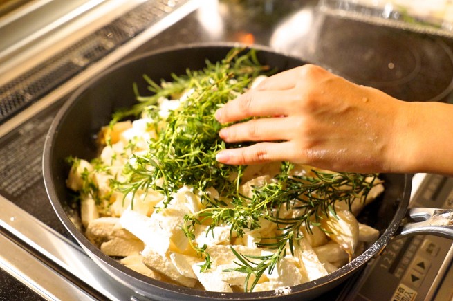 masaumeさんの料理 トスカーナ風フライドポテトマルディグラ和知徹 佐野未起Snapdish スナップディッシュID:WLuaaa