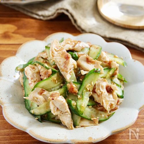 きゅうりと鶏むね肉の梅ポン酢和え