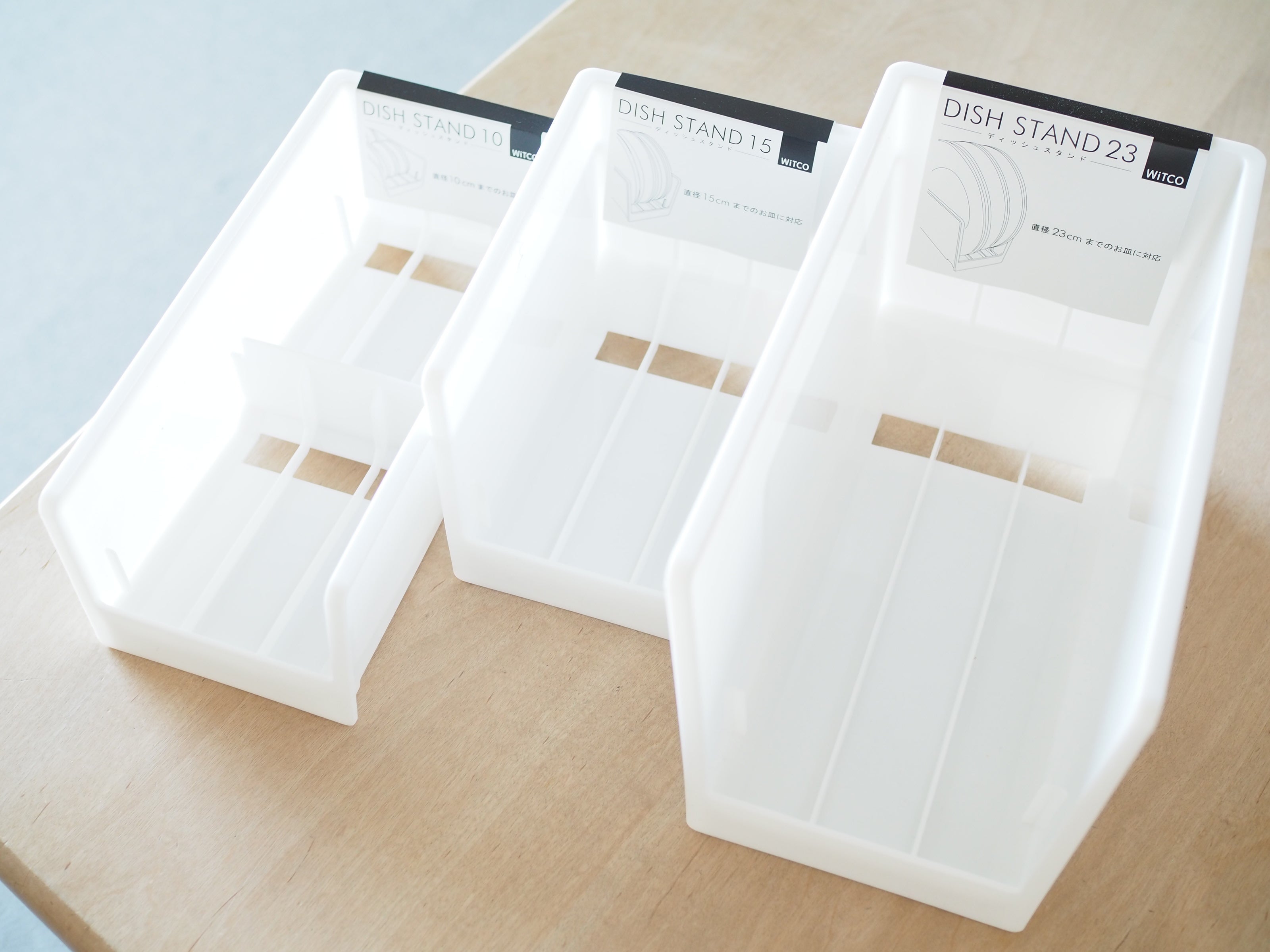 食器を立てて収納するグッズは100均セリアやキャンドゥ・ダイソーに売ってる？売り場も解説100均好きのずんだもん