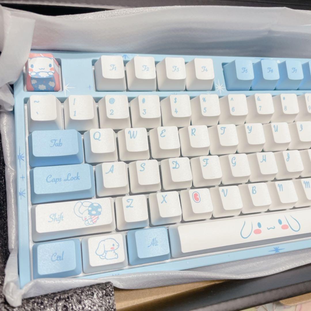 超かわいい シナモンロール 海外限定 ゲーミングキーボード Akko