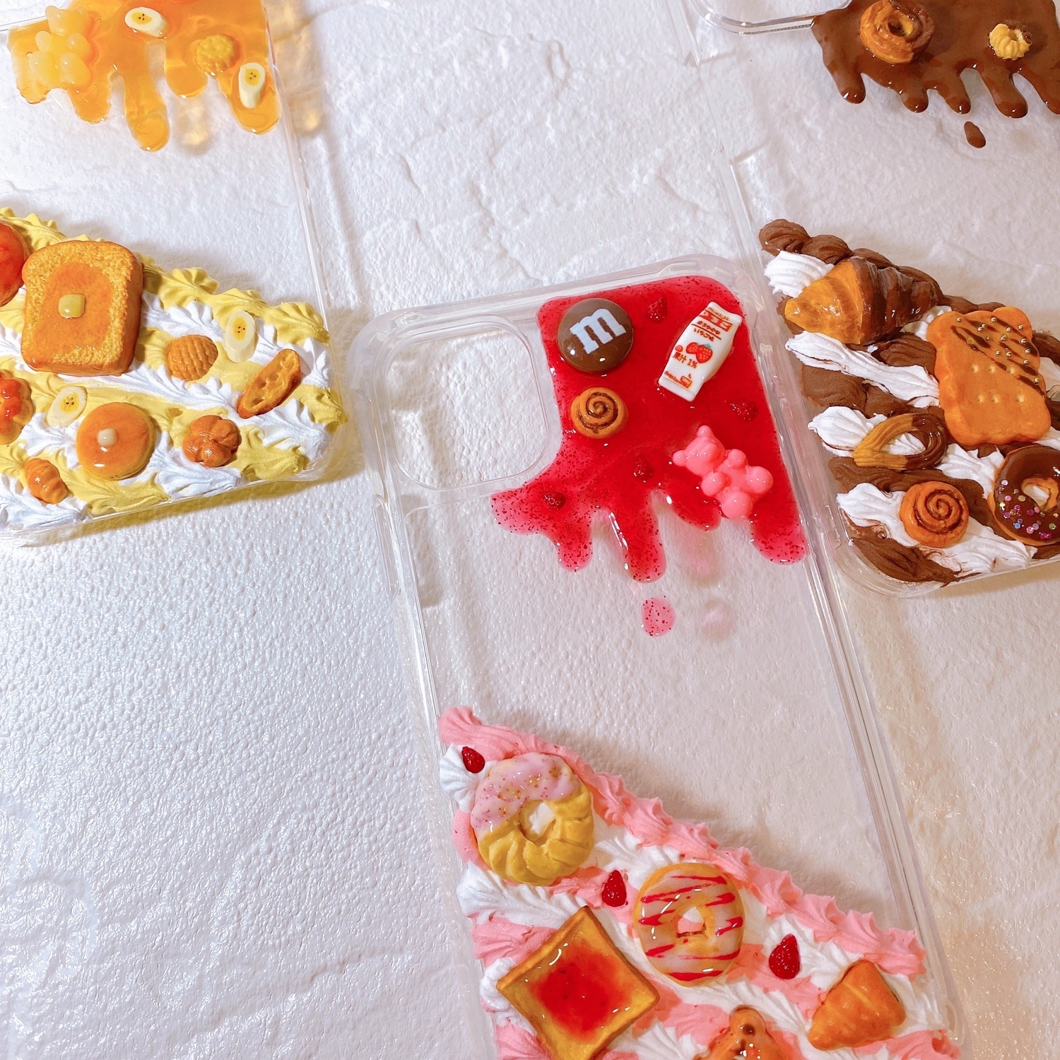 お菓子のiPhoneケース chocolate フェイクスイーツ - ショップ Fake sweets momo スマホケース・カバー - Pinkoi