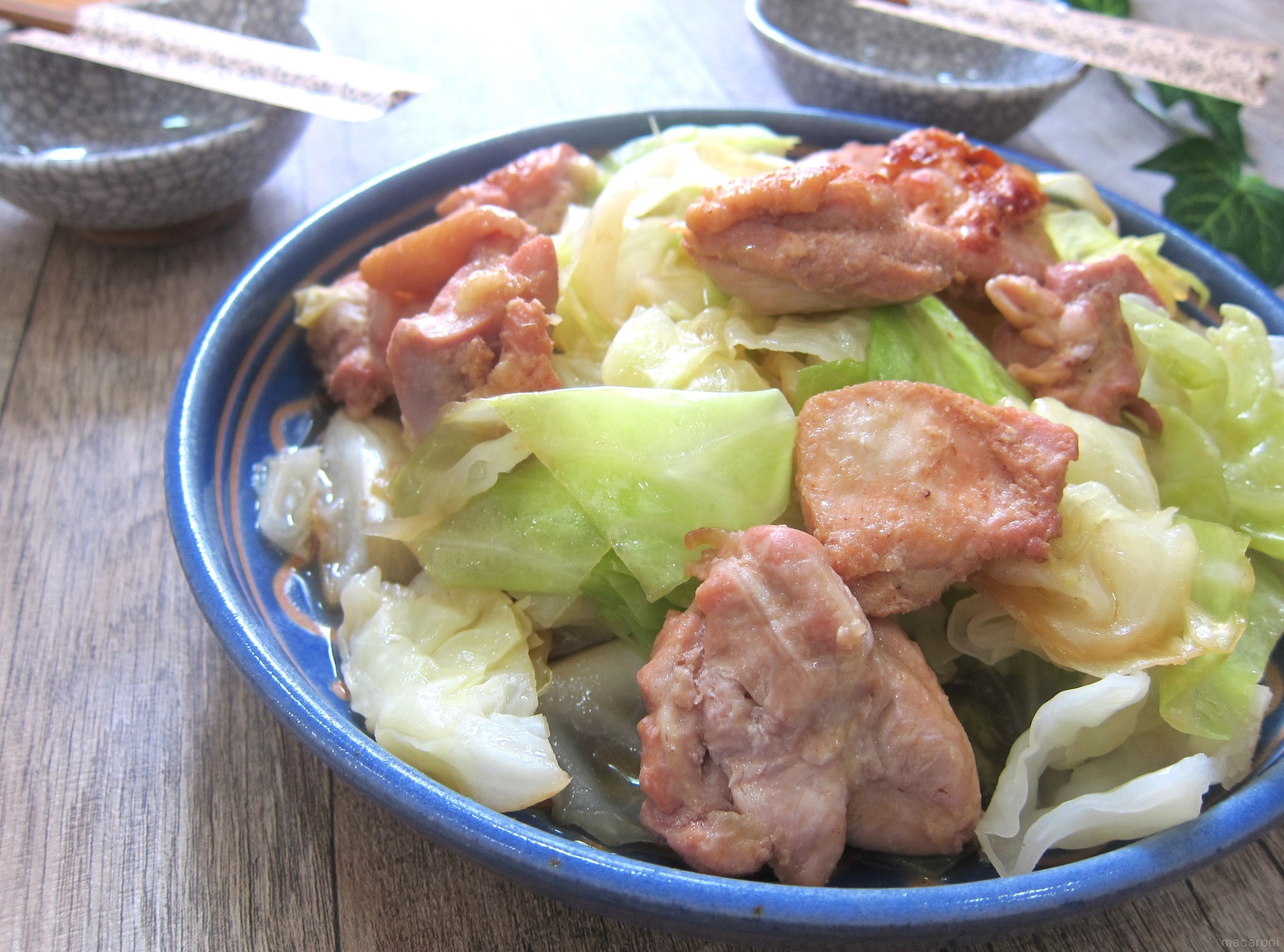 鶏もも肉とキャベツの煮込み料理を紹介♪寒い日に人気のレシピ5選の人気レシピ・作り方デリッシュキッチン